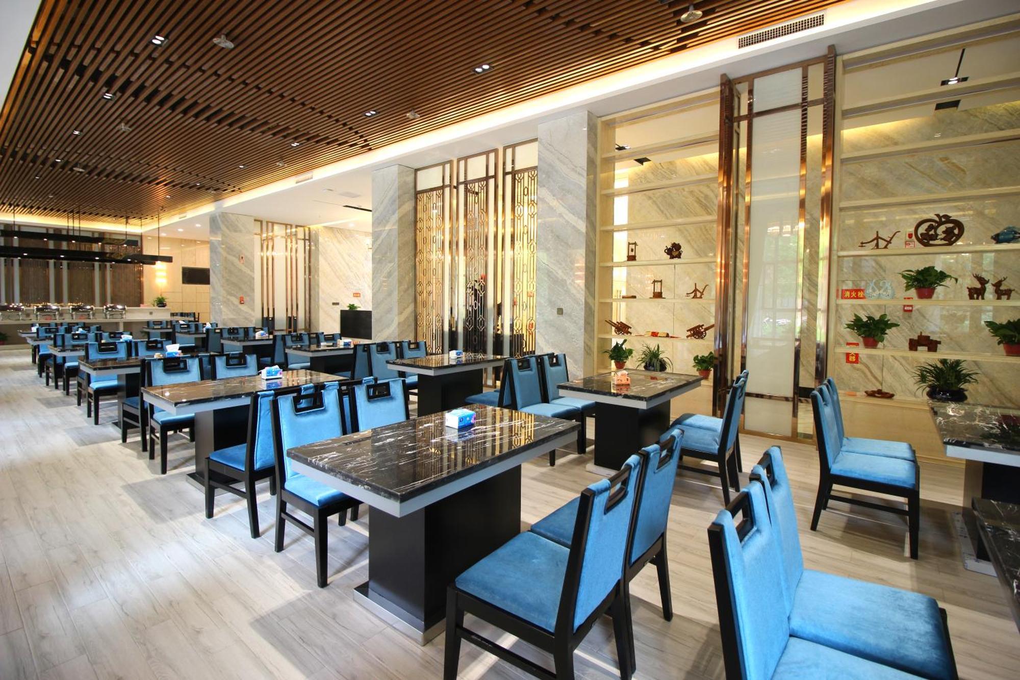 Zhangye Kai Rui Hotel Buitenkant foto